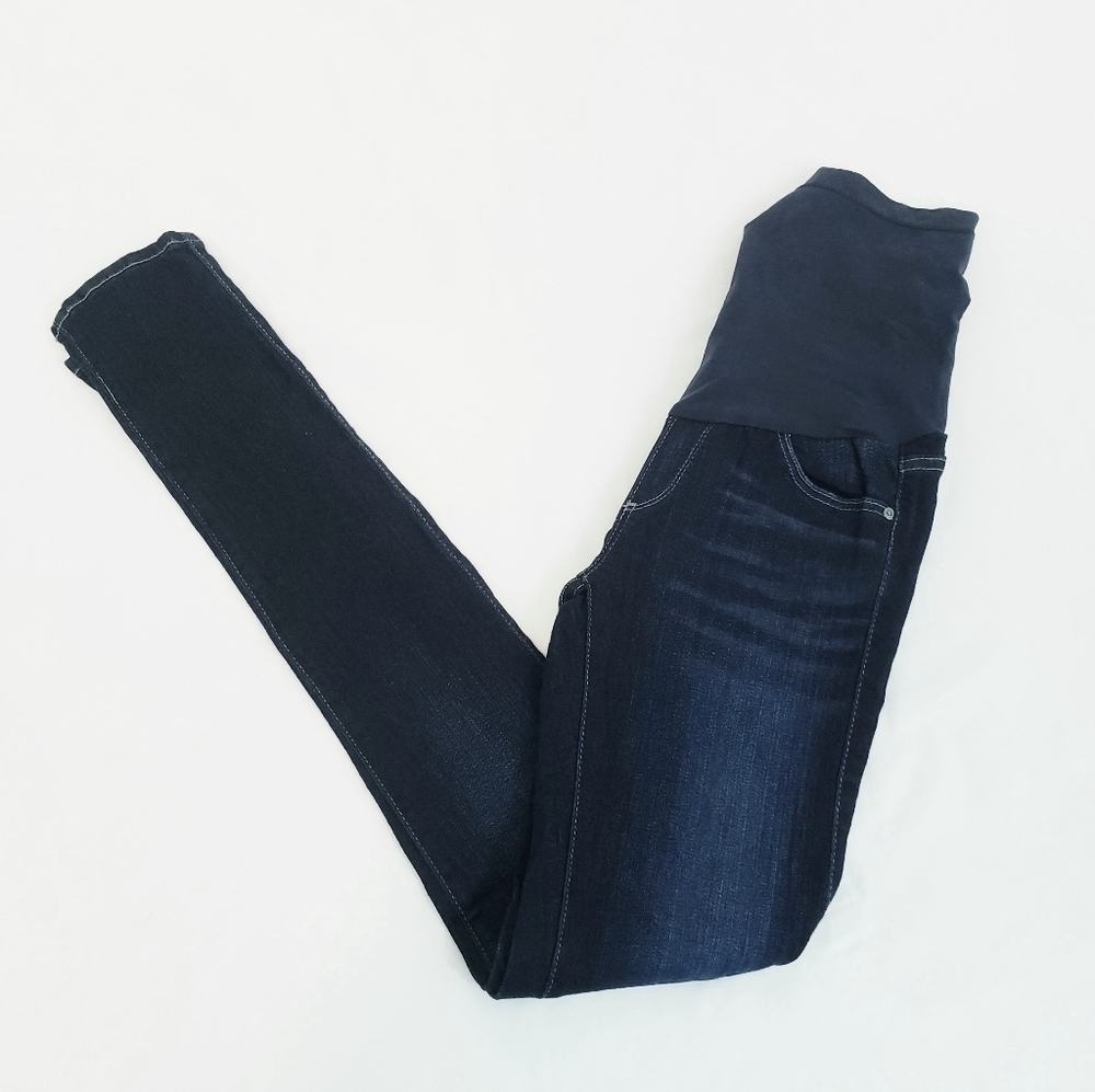 *Last Chance* NWOT AG Adriano Goldschmied The Legging Skinny Maternity Jeans
